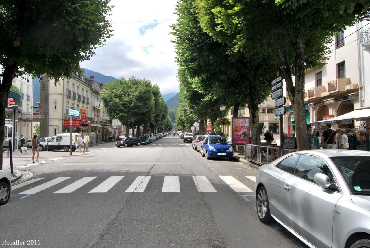 Appartement T2 Bagnères-de-Luchon エクステリア 写真